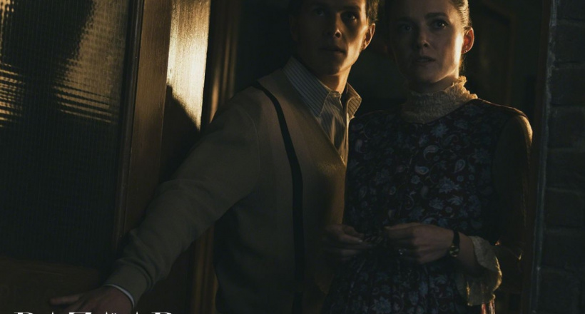 Review The Conjuring: Nghi Lễ Cuối Cùng: Lê thê, cũ kỹ, dù cố tình kể câu chuyện ấm áp