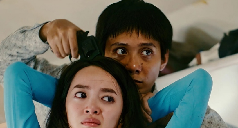 'Tử chiến trên không' - vụ cướp máy bay nghẹt thở nhưng còn tiếc nuối