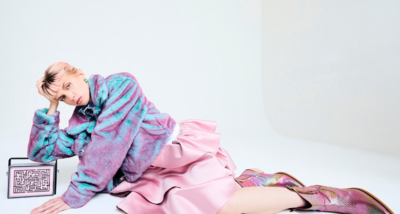 Tử vi 12 con giáp thứ Tư ngày 3/9/2025: may mắn trong tầm tay 5 tuổi này