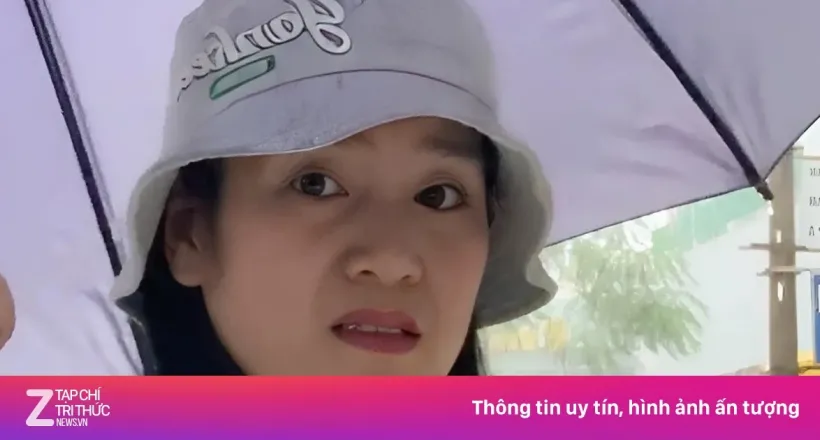 MC Thanh Mai mắc kẹt trên phố ngập nặng ở Hà Nội