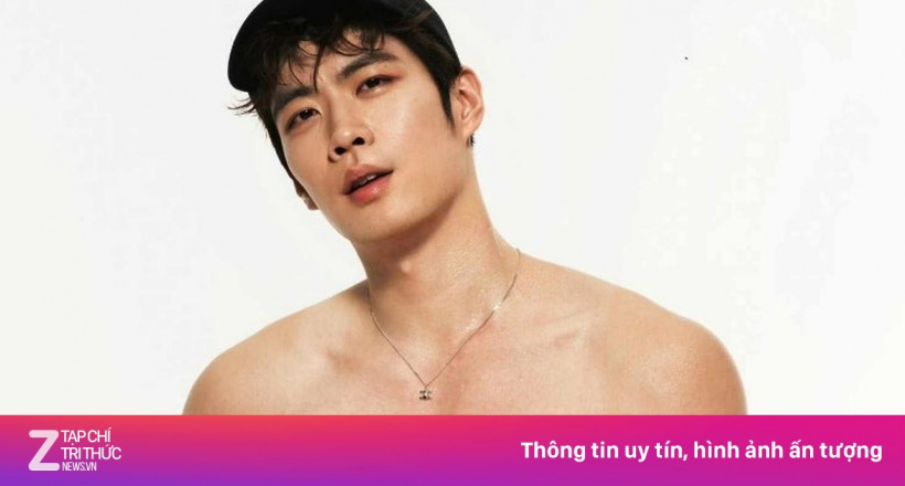 Hai nam diễn viên Trung Quốc lộ ảnh tình tứ