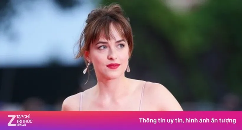 Mỹ nhân '50 sắc thái' có bạn trai mới?