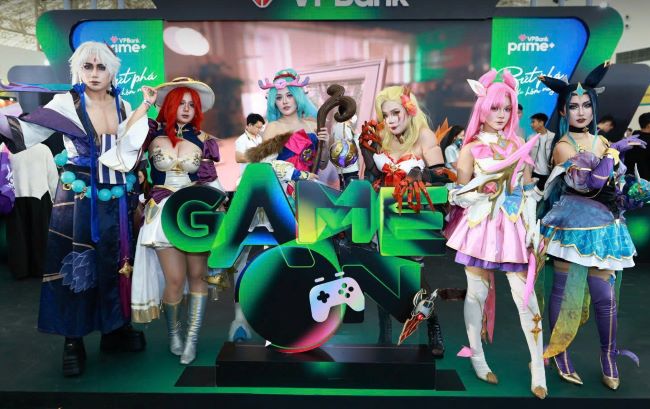 Sắc màu trẻ trung tại VPBank presents eSport Festival: Legends Unite