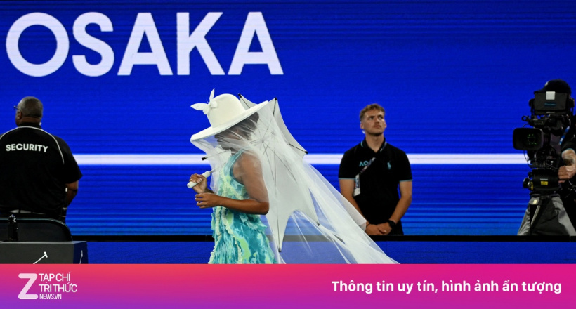 Trang phục sứa biển gây tranh cãi của 'nữ hoàng tennis'