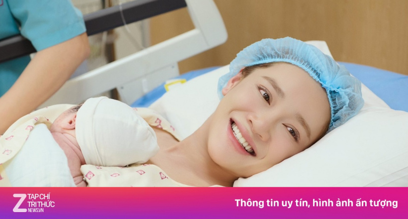 Nhã Phương sinh con thứ 3, Trường Giang xin lỗi vì không ở bên