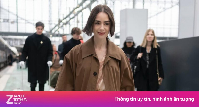 Mỹ nhân 'Emily In Paris' ra đường với đồ ngủ ren