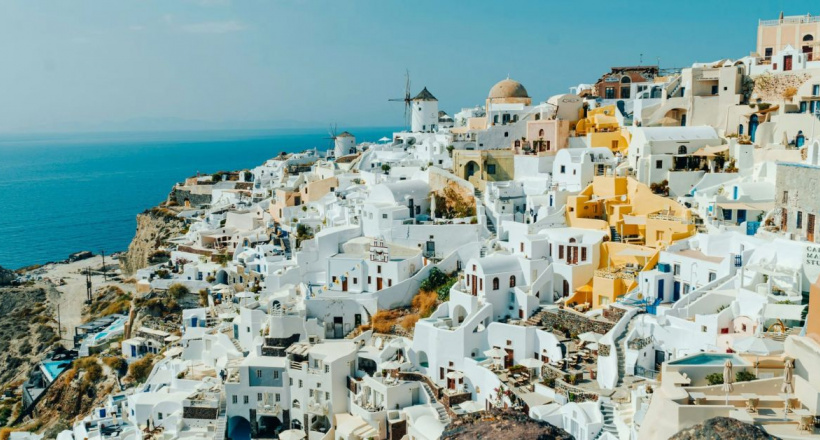 Santorini: Từ tro bụi núi lửa đến biểu tượng kiến trúc Cycladic