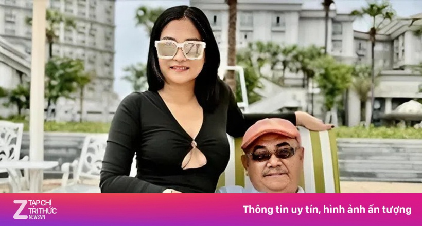 NSND Việt Anh quấn quít vợ kém 34 tuổi