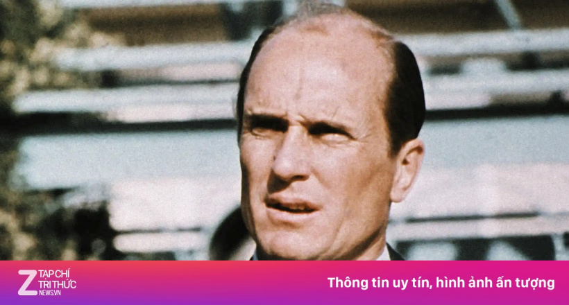 Diễn viên 'Bố già' qua đời