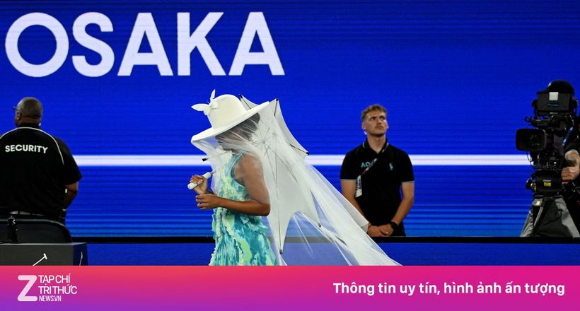 Trang phục sứa biển gây tranh cãi của 'nữ hoàng tennis'