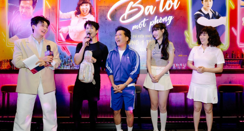 Anh Tú Atus so kè tài nghệ pickleball với Trường Giang khi công chiếu phim Nhà ba tôi một phòng