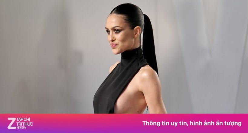 Amelia Gray quá táo bạo