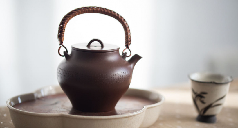 Mỗi ấm trà, một cách thưởng