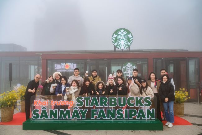 Fansipan có cửa hàng Starbucks cao nhất châu Á