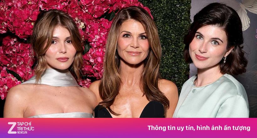 Diễn viên 61 tuổi được khen quá trẻ