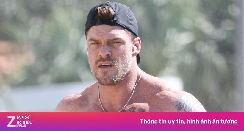 Nam diễn viên lộ clip đấm hàng xóm túi bụi