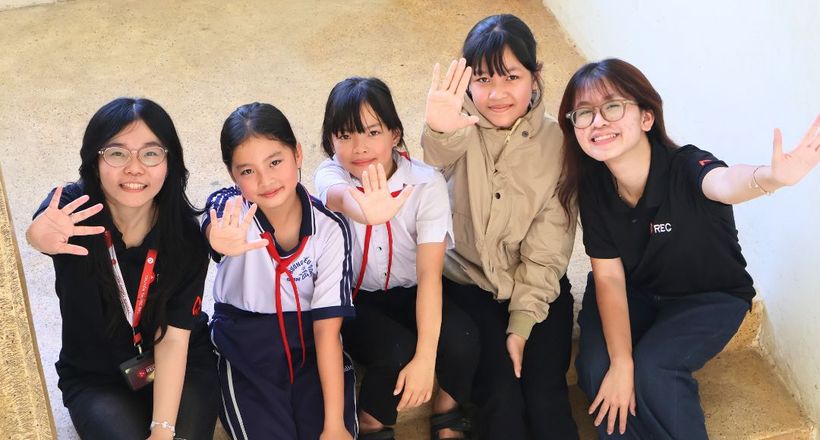 Thắp Sáng Vùng Cao mùa 12: Gây quỹ từ thiện ý nghĩa kiểu Gen Z