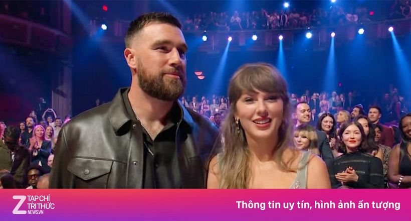 Taylor Swift và Travis Kelce ngày càng mặn nồng