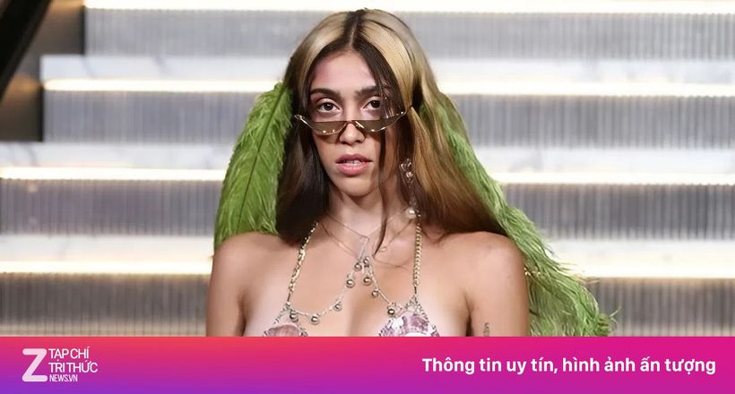 Con gái Madonna ngày càng táo bạo