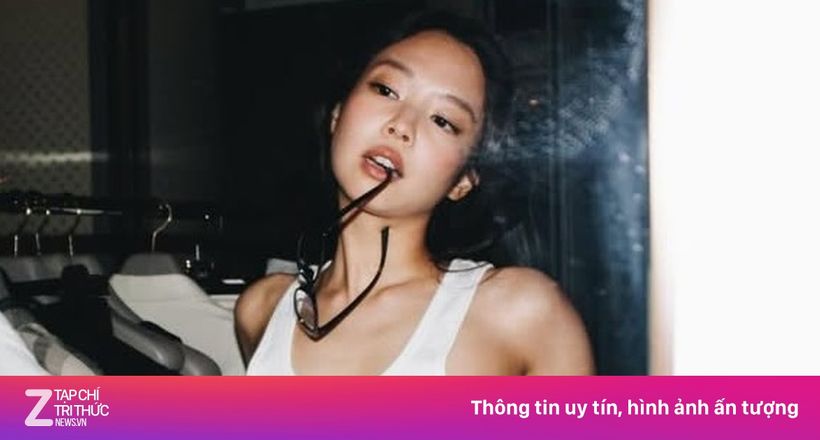 Jennie cầu xin khán giả