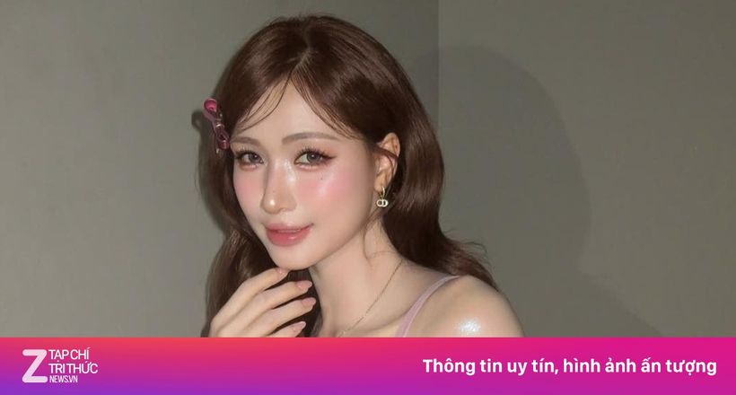 Chuyện gì đang xảy ra với Hòa Minzy?
