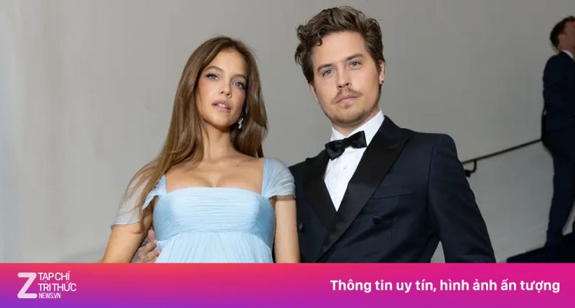 'Thiên thần nội y' mang thai