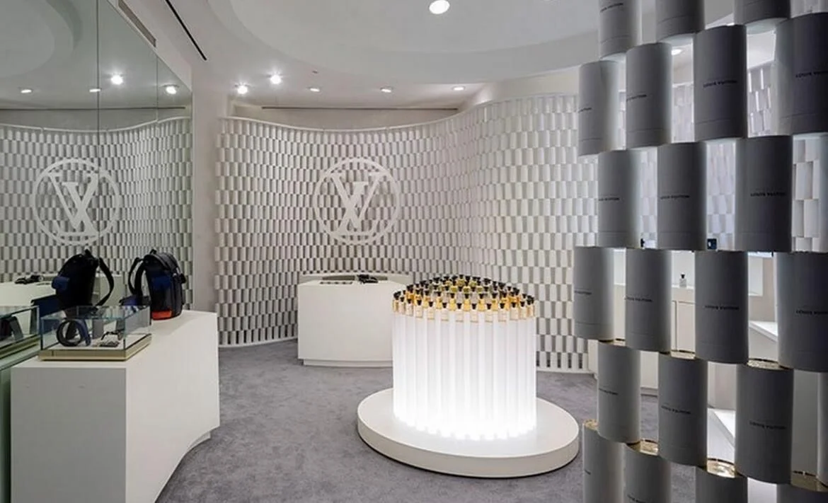 louisvuitton-store-1170x711.jpg