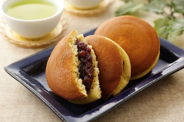 Bánh rán Doraemon