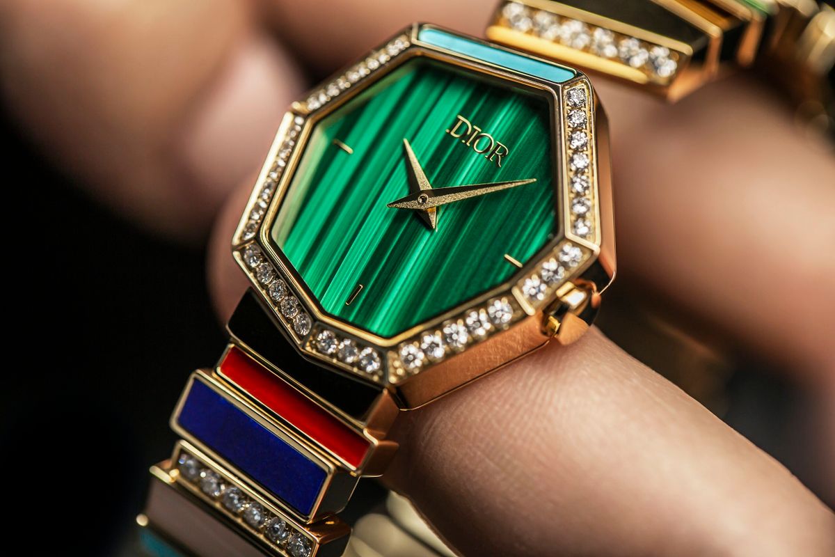 Dior Gem: Sắc màu trời ban