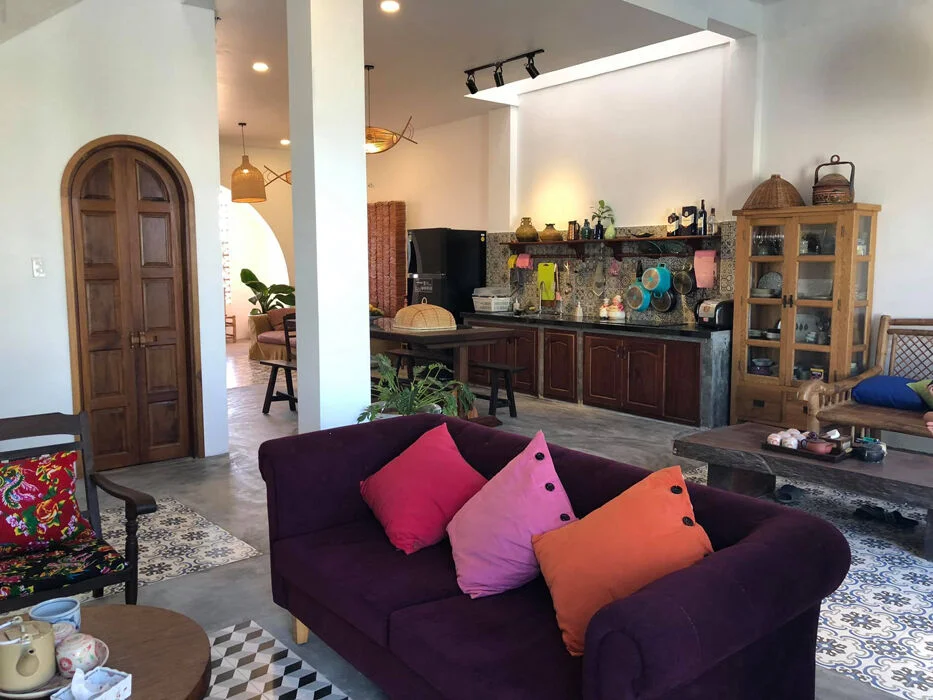 Đắm mình trong ngôi nhà phong cách Địa Trung Hải ở Hội An
