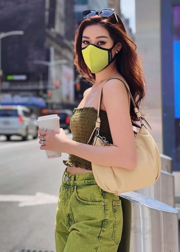 Style cực trẻ trung của Khánh Vân sau Miss Universe-3