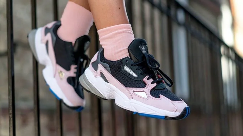 Những mẫu giày sneaker nổi tiếng của Adidas đã tạo nên nhiều trào lưu trên thế giới