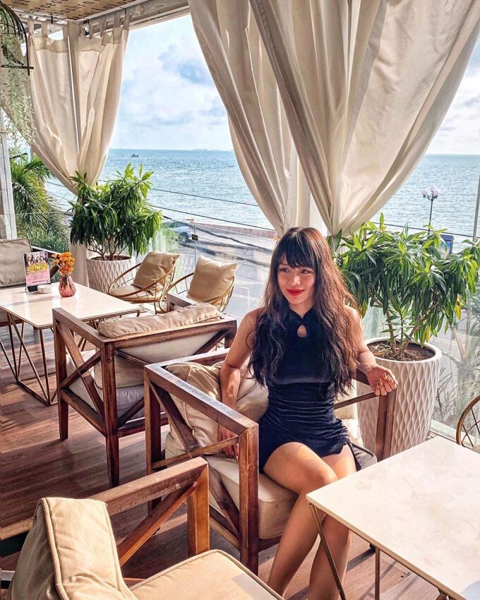 Gazebo Beach Front Lounge & Café-2