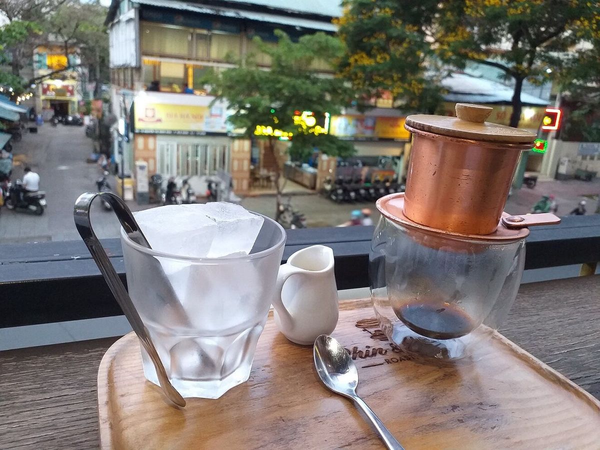 Sài Gòn: Hẹn nhau hết dịch mình cà phê nha! - 6