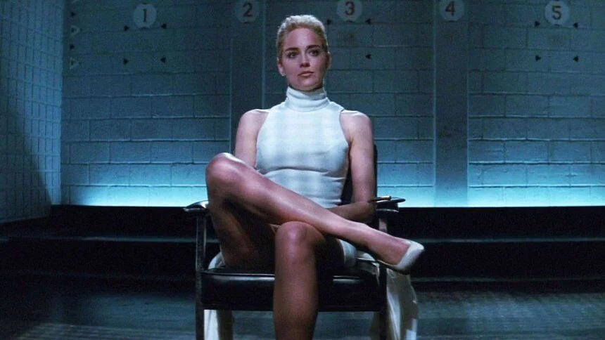 Sharon Stone mang cả “vườn hoa” lên thảm đỏ Cannes-6