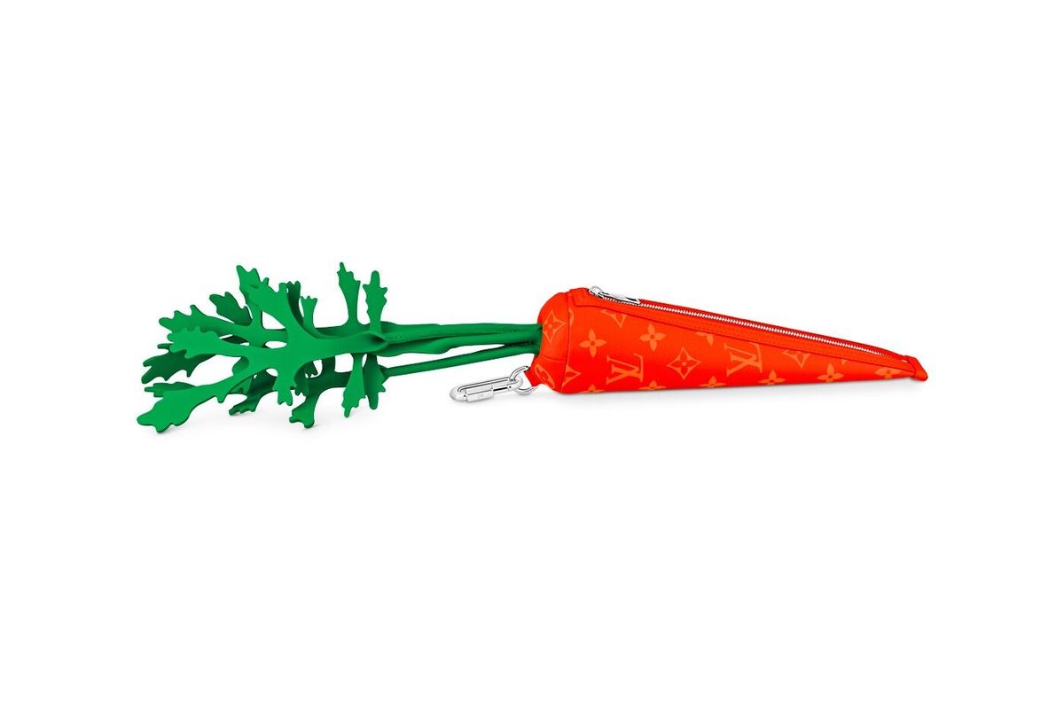 Louis Vuitton Carrot Pouch