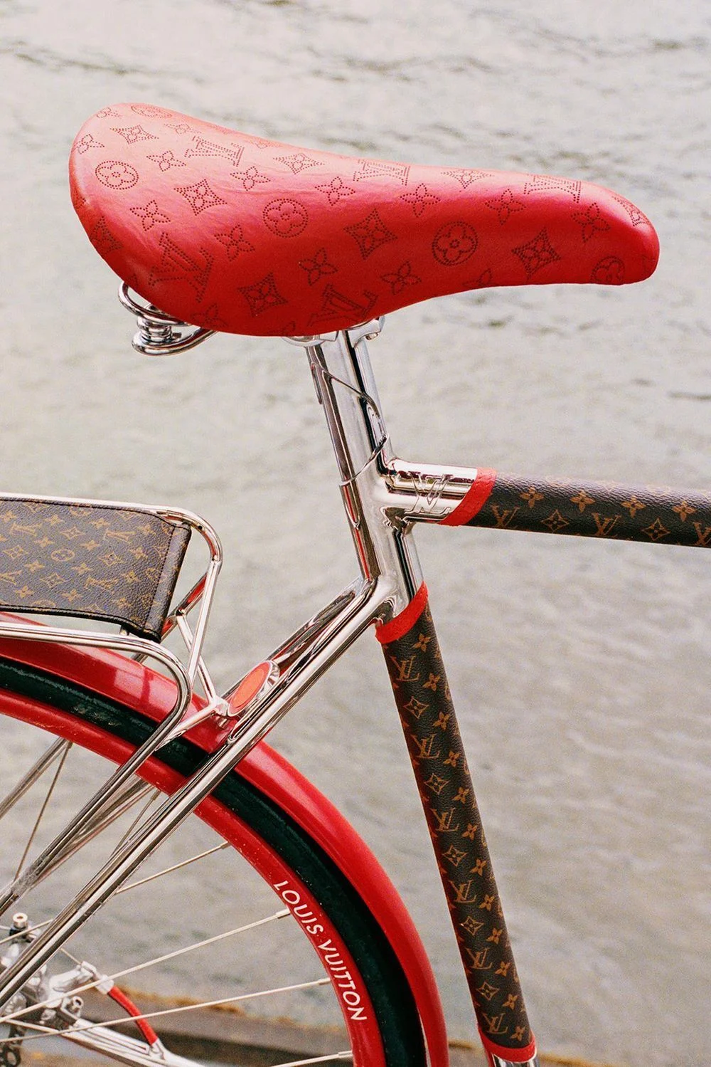 xe đạp Louis Vuitton