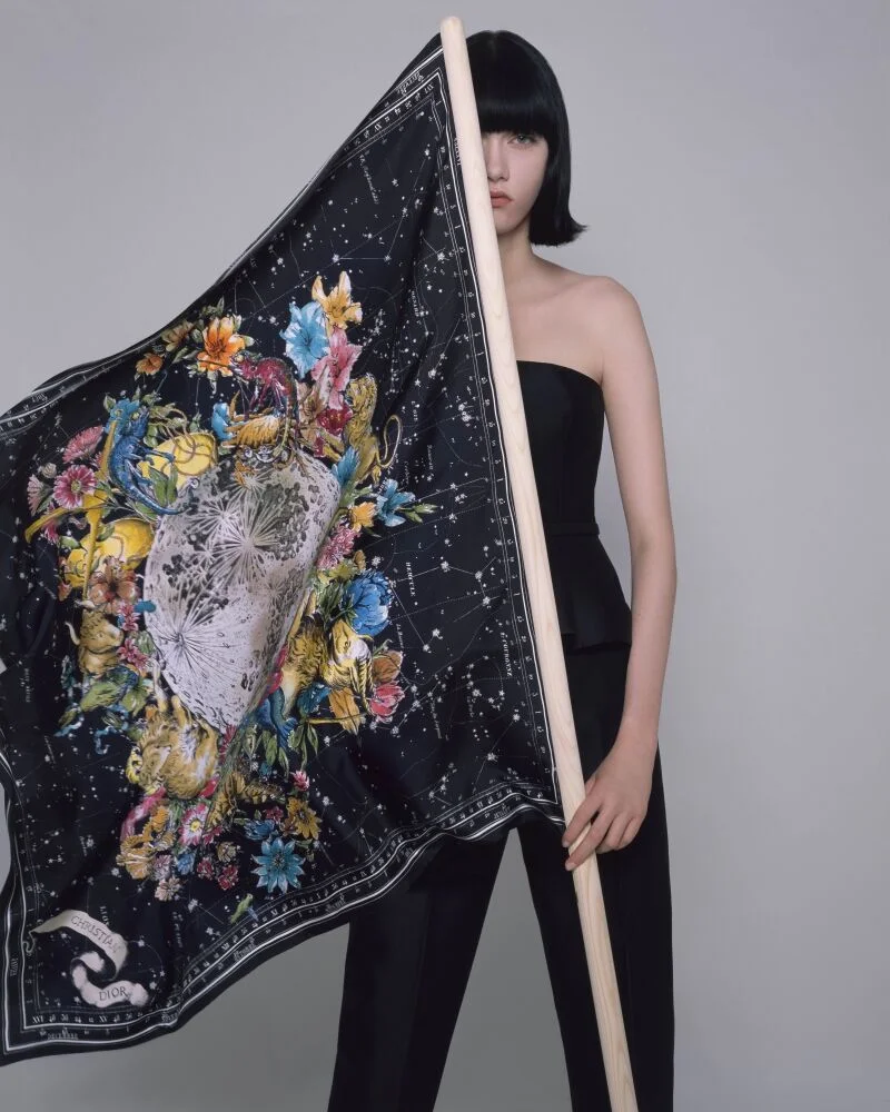 Khăn lụa Dior