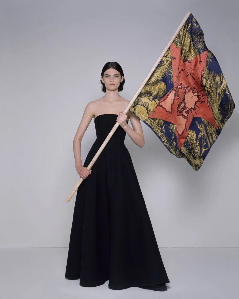 Khăn lụa Dior