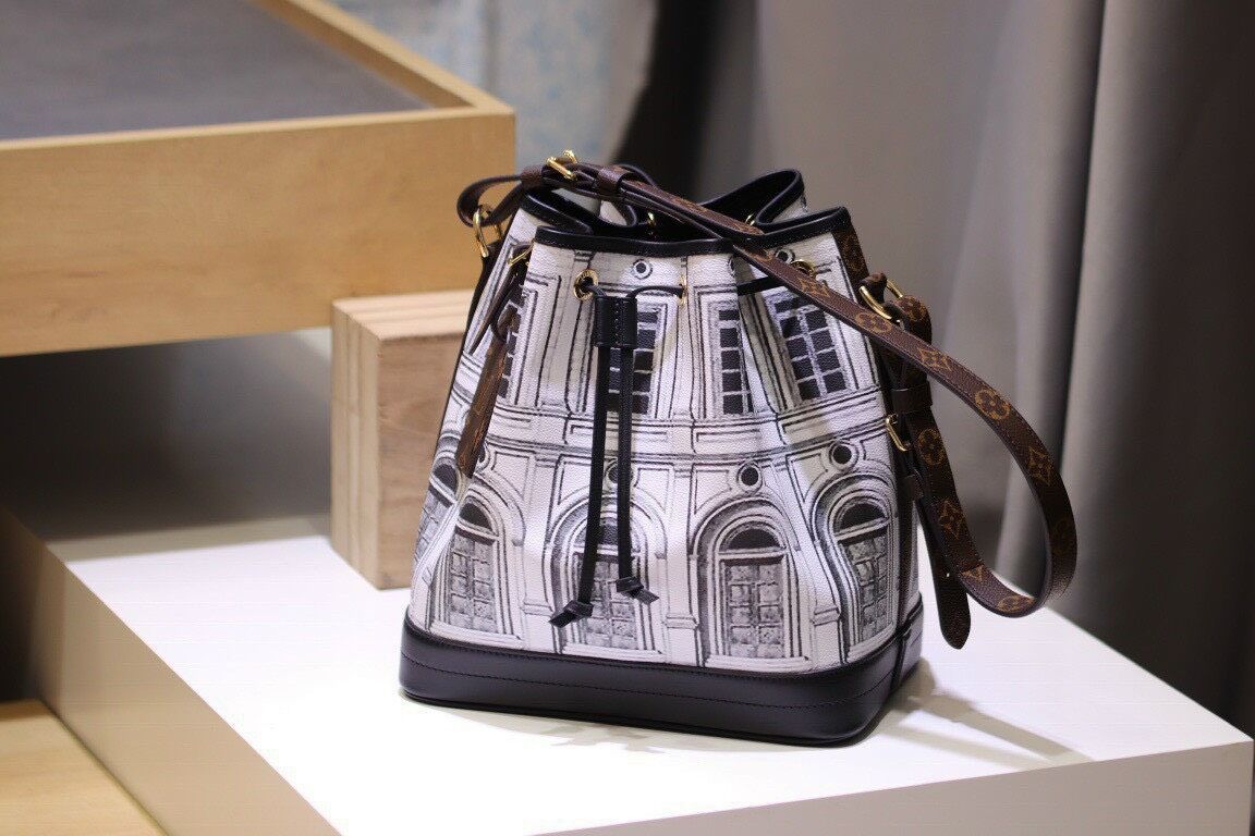 Những mẫu túi Louis Vuitton sang chảnh, được yêu thích nhất 2021-3