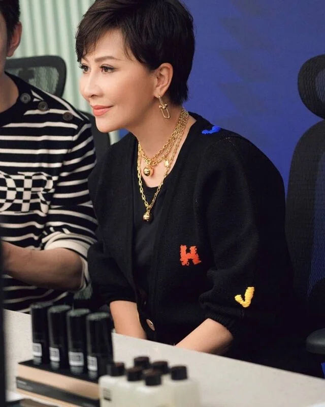 Bộ sưu tập kim cương và đồng hồ triệu đô của Lưu Gia Linh-2