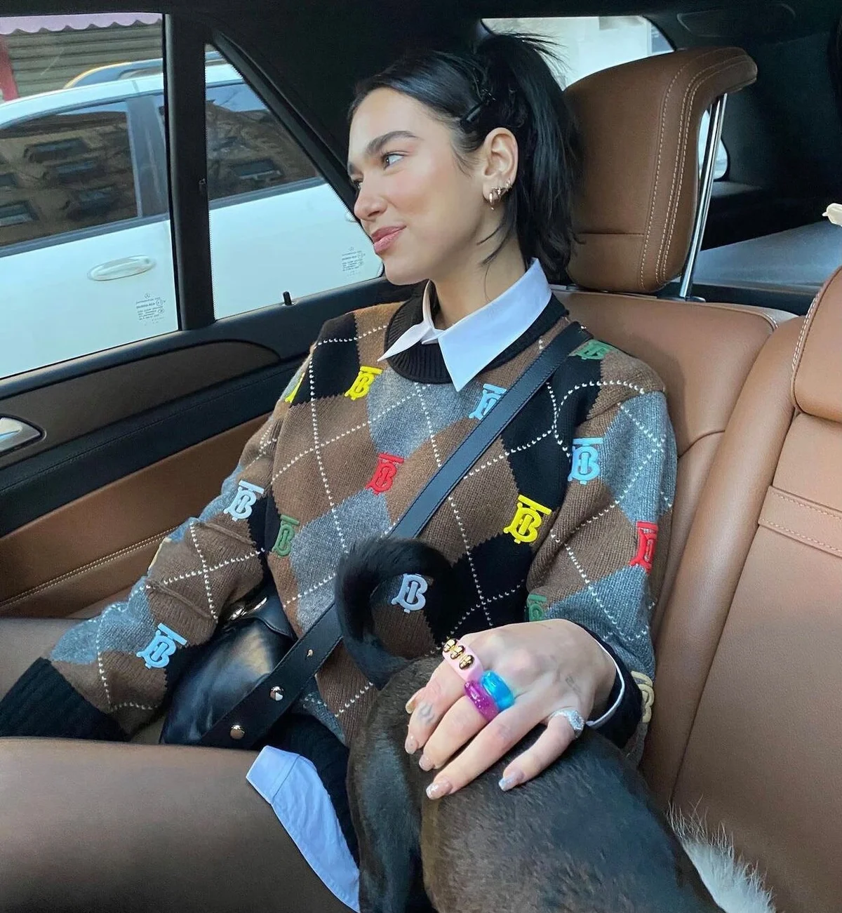 Chinh phục phong cách Y2K cùng Dua Lipa-13