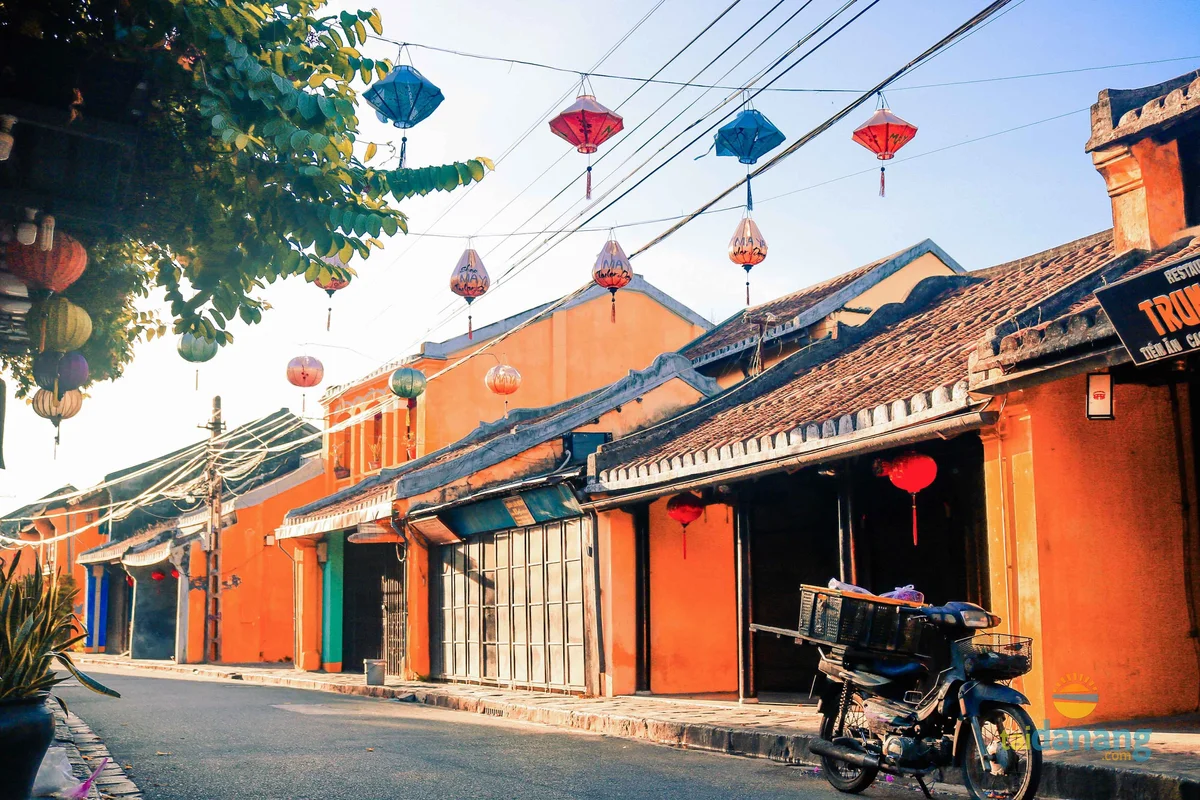 Một ngày bình dị ở Hội An