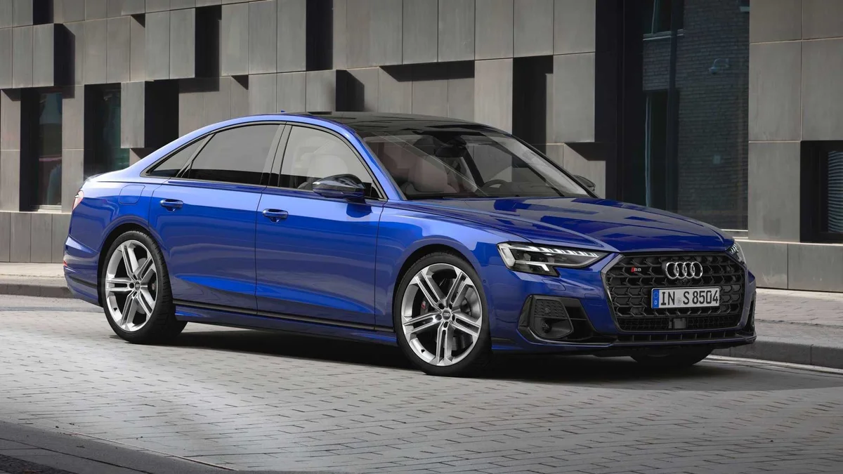 Audi S8 2022