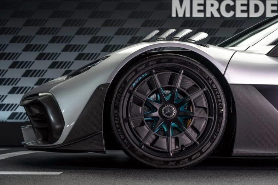 20221306-AMG-One-4-930x620.jpg