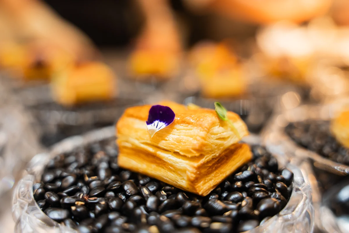 Ảnh: Nén Light Restaurant