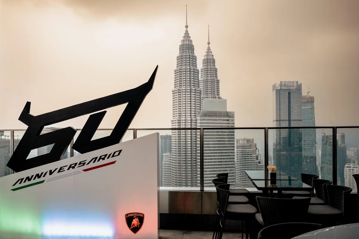 Lamborghini-Esperienza-Giro-Southeast-Asia-2023-2-scaled.jpg