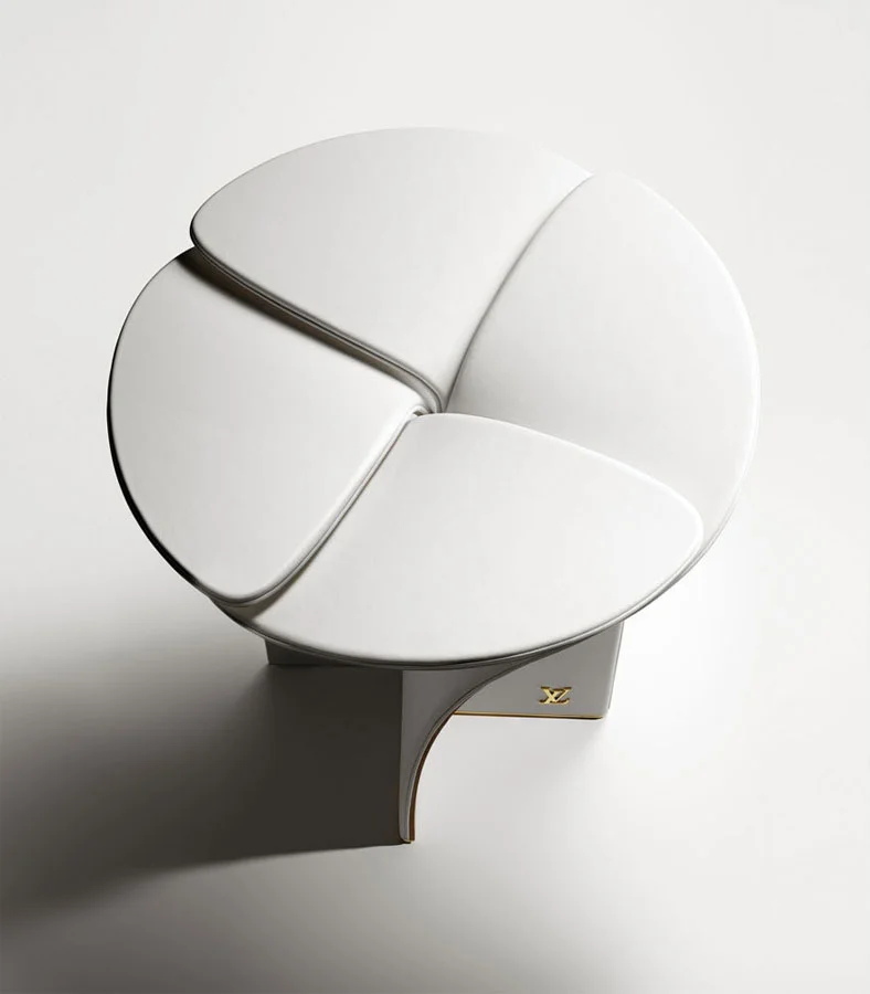 BST Objets Nomades của Louis Vuitton