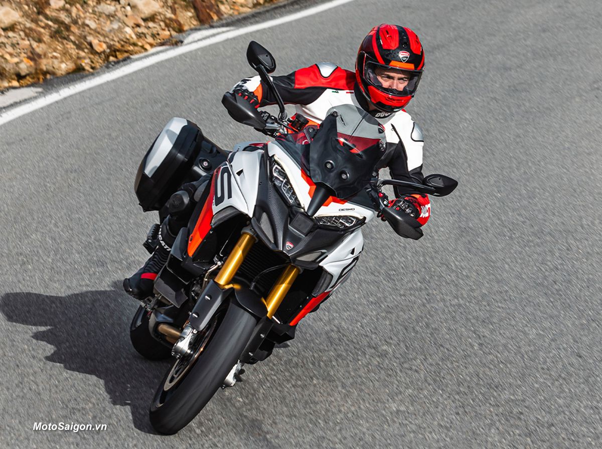 Multistrada V4 RS chính thức được Ducati ra mắt