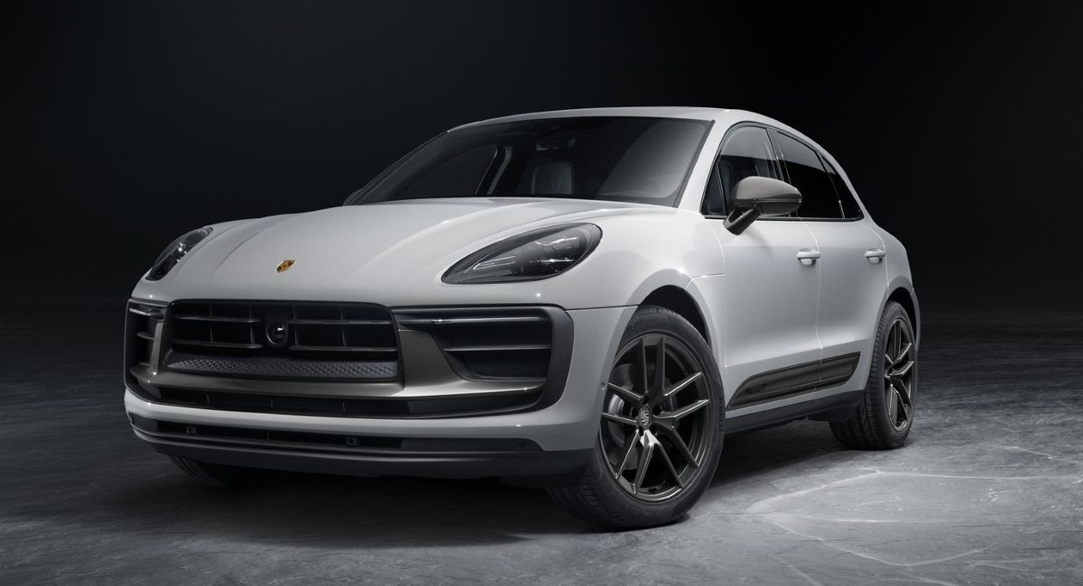 Porsche Macan EV 